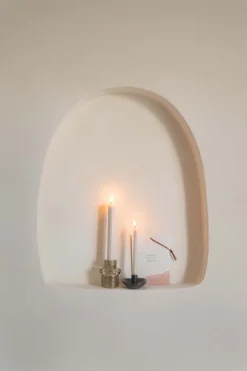 ZUSSS Kaarsen*doosje met 10 smalle kaarsjes 17cm poederroze