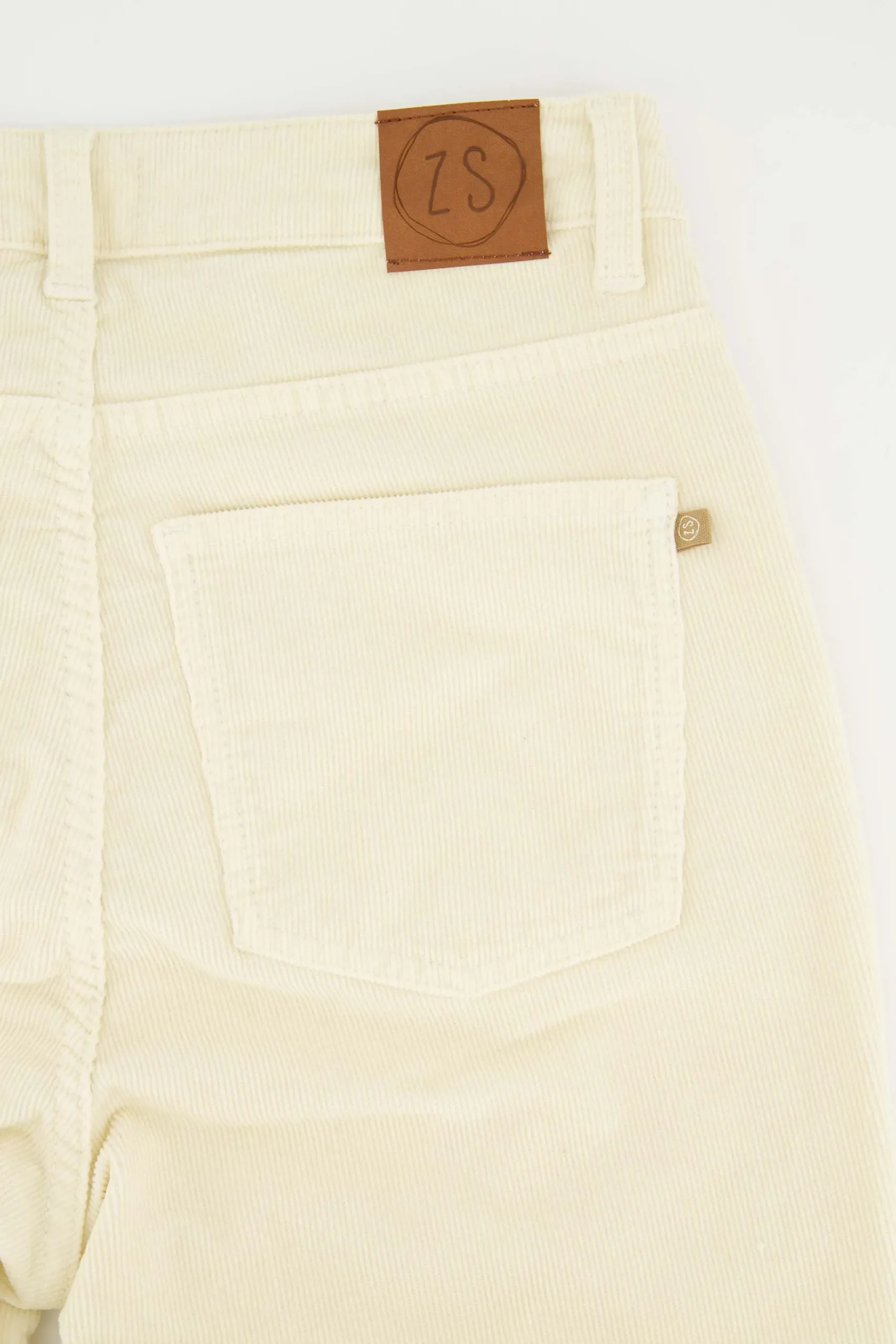 ZUSSS Broeken & Jeans*flared corduroy broek ecru