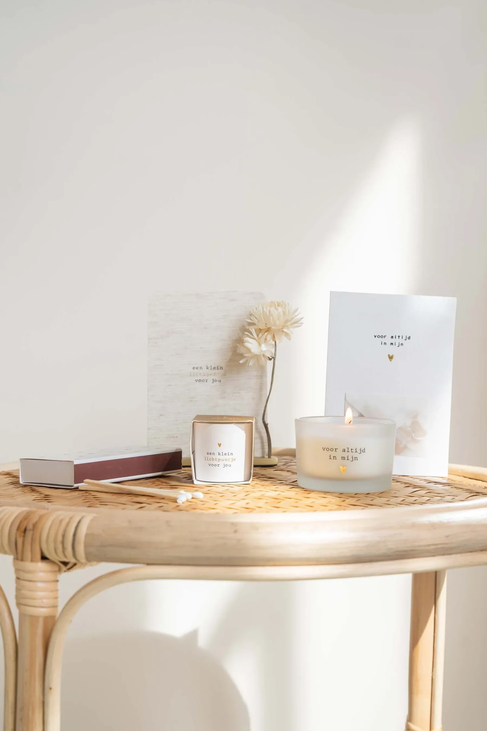 ZUSSS Geurkaarsen*geurkaarsje in wikkel klein lichtpuntje oker