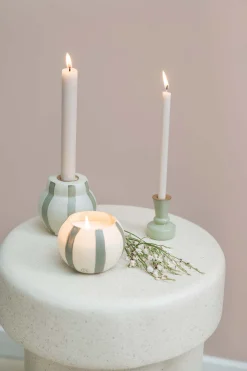 ZUSSS Kaarsen|Kaarsenhouders*glazen kandelaartje S saliegroen saligroen