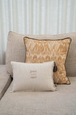 ZUSSS Kussens*kussen ikat print 45x45cm oker/ecru