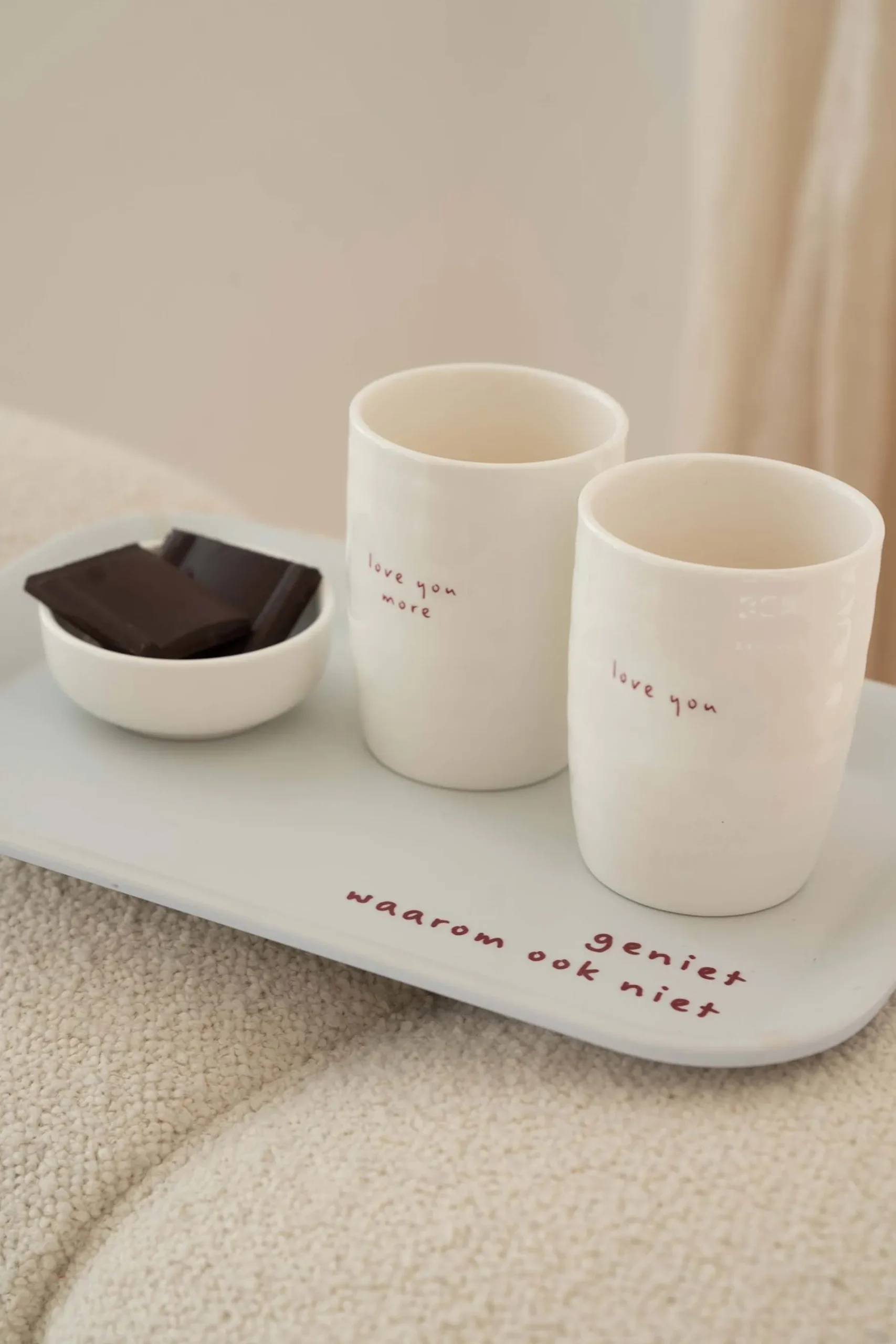 ZUSSS Keukenaccessoires*melamine dienblad 29x19cm geniet off white/rood offwhite/rood