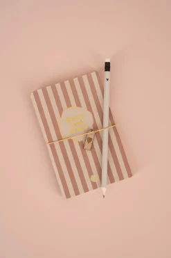 ZUSSS Notitieboeken & Schrijfwaren*notitieboekje jij bent goud waard terra roze/zand zand/terraroze