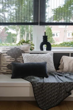 ZUSSS Kaarsen|Kaarsenhouders*polystone kandelaar ornament 28cm zwart