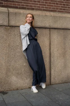 ZUSSS Jurkjes & Rokken*satijnen twill rok donkerblauw