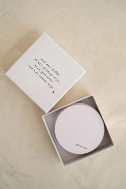 ZUSSS Keukenaccessoires*set van 6 onderzetters met tekst rood/wit